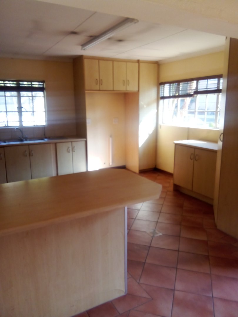 2 Bedroom Property for Sale in Melville Gauteng