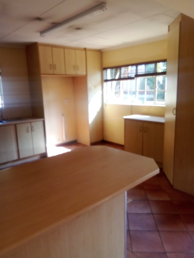 2 Bedroom Property for Sale in Melville Gauteng