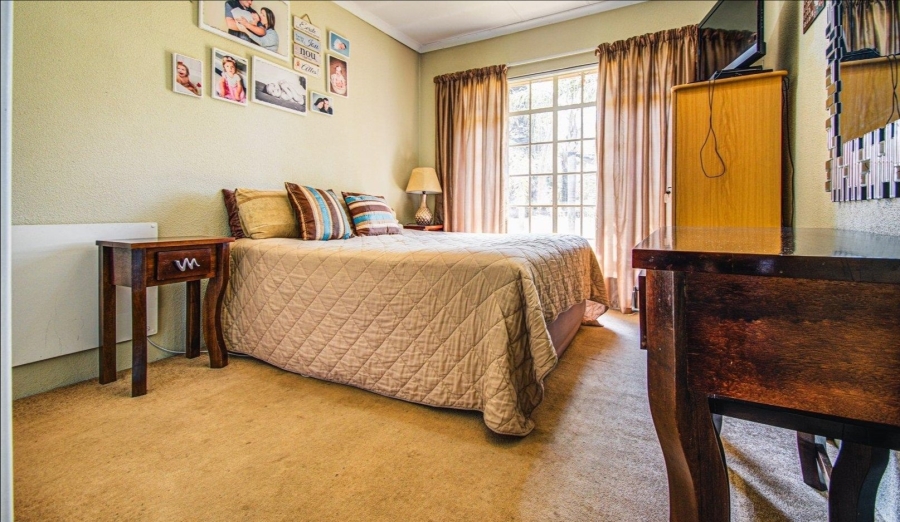 4 Bedroom Property for Sale in Norton Home Estate AH Gauteng