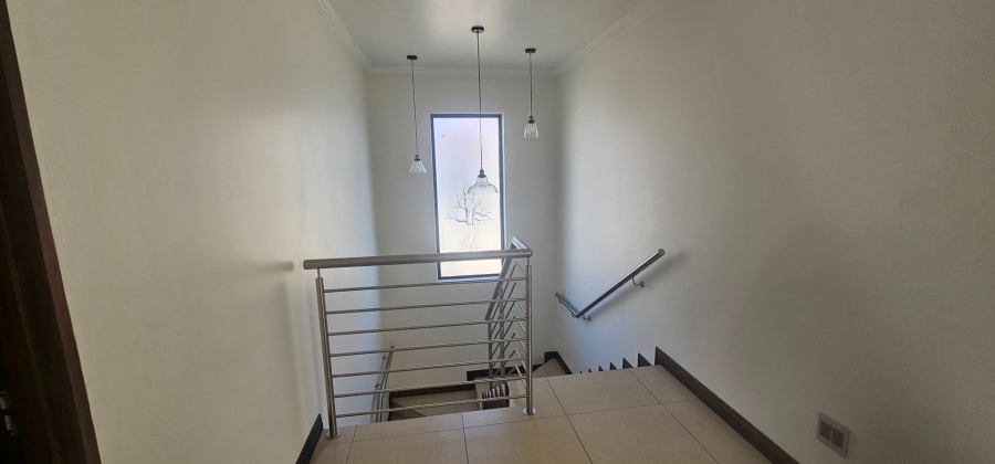 3 Bedroom Property for Sale in Bartlett Gauteng