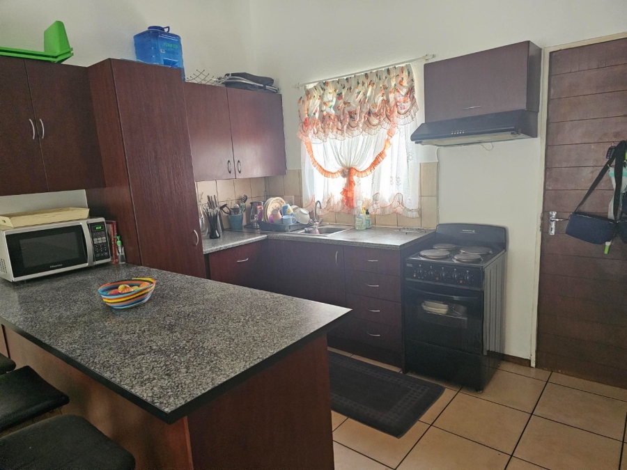 2 Bedroom Property for Sale in Norton Park Gauteng