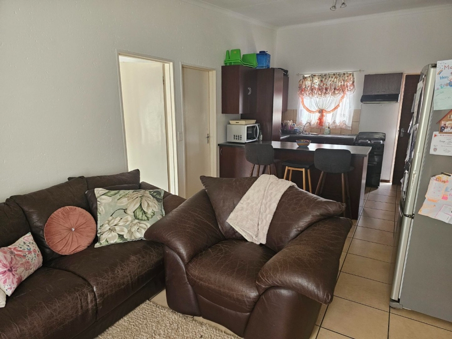 2 Bedroom Property for Sale in Norton Park Gauteng