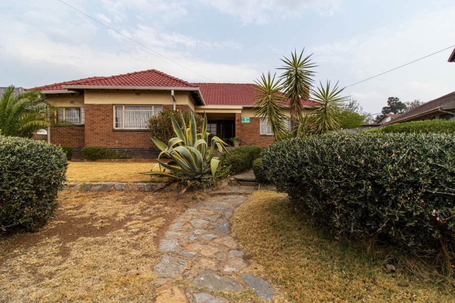 3 Bedroom Property for Sale in Robertsham Gauteng