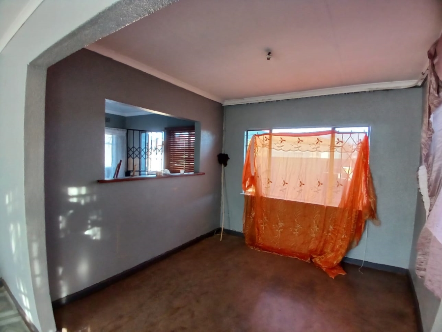 2 Bedroom Property for Sale in East Field Gauteng