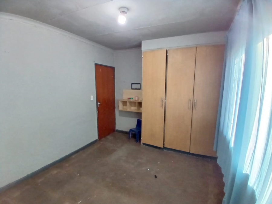 2 Bedroom Property for Sale in East Field Gauteng