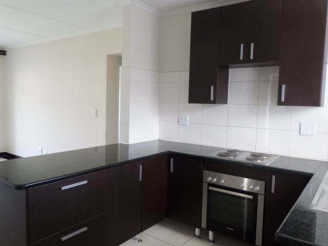 2 Bedroom Property for Sale in Noordwyk Gauteng