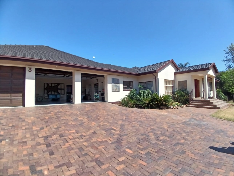 4 Bedroom Property for Sale in Alberante Gauteng