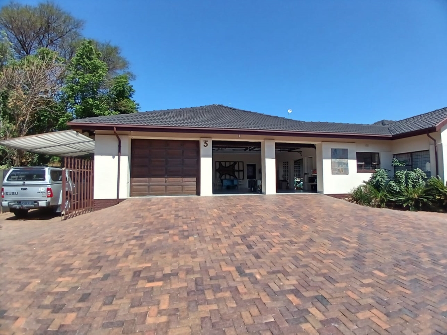 4 Bedroom Property for Sale in Alberante Gauteng