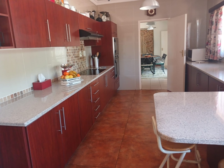 4 Bedroom Property for Sale in Alberante Gauteng