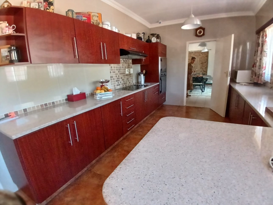 4 Bedroom Property for Sale in Alberante Gauteng