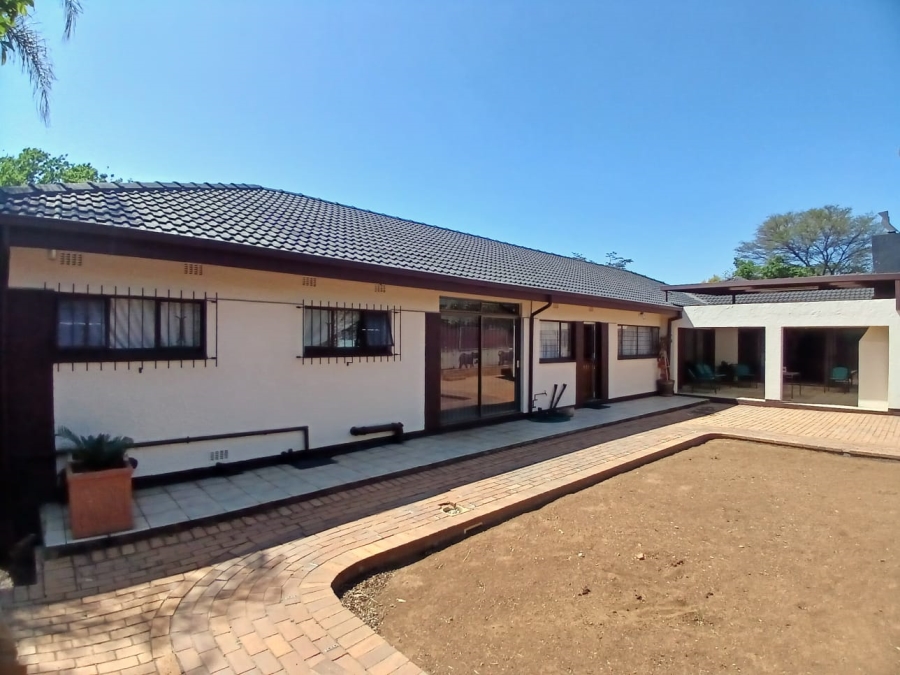 4 Bedroom Property for Sale in Alberante Gauteng