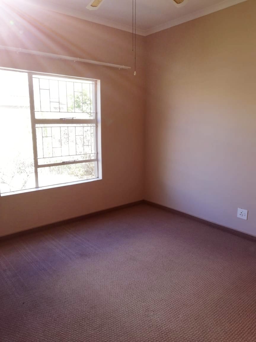 2 Bedroom Property for Sale in Vanderbijlpark SE 2 Gauteng