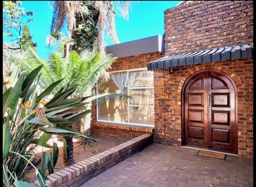 To Let 5 Bedroom Property for Rent in Sunward Park Gauteng