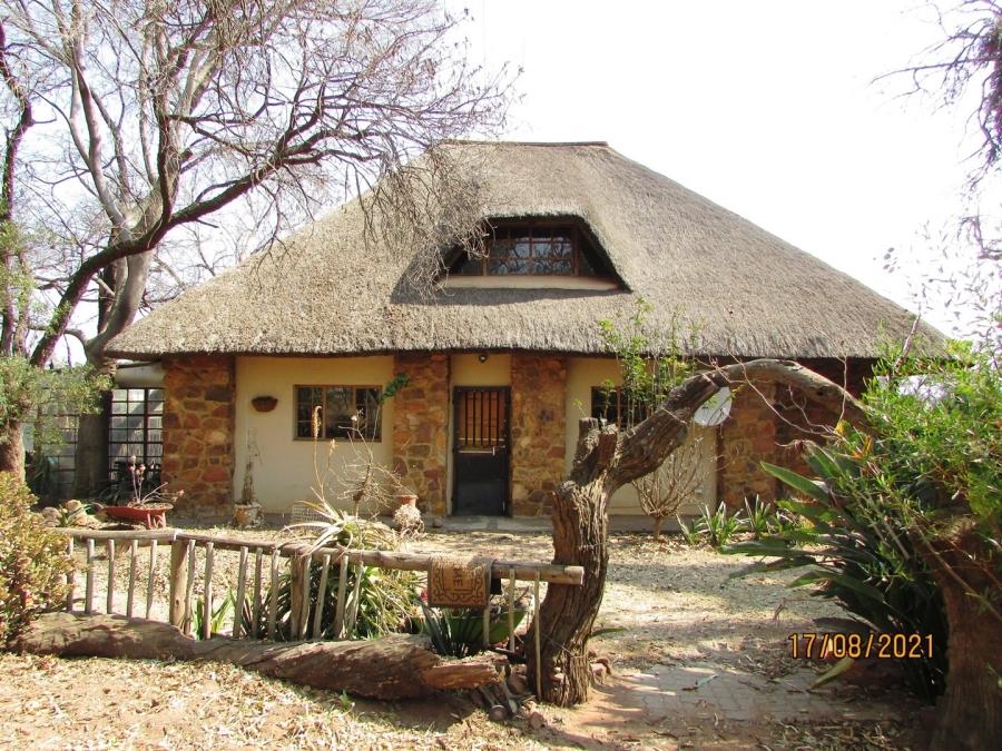 6 Bedroom Property for Sale in Cullinan Rural Gauteng