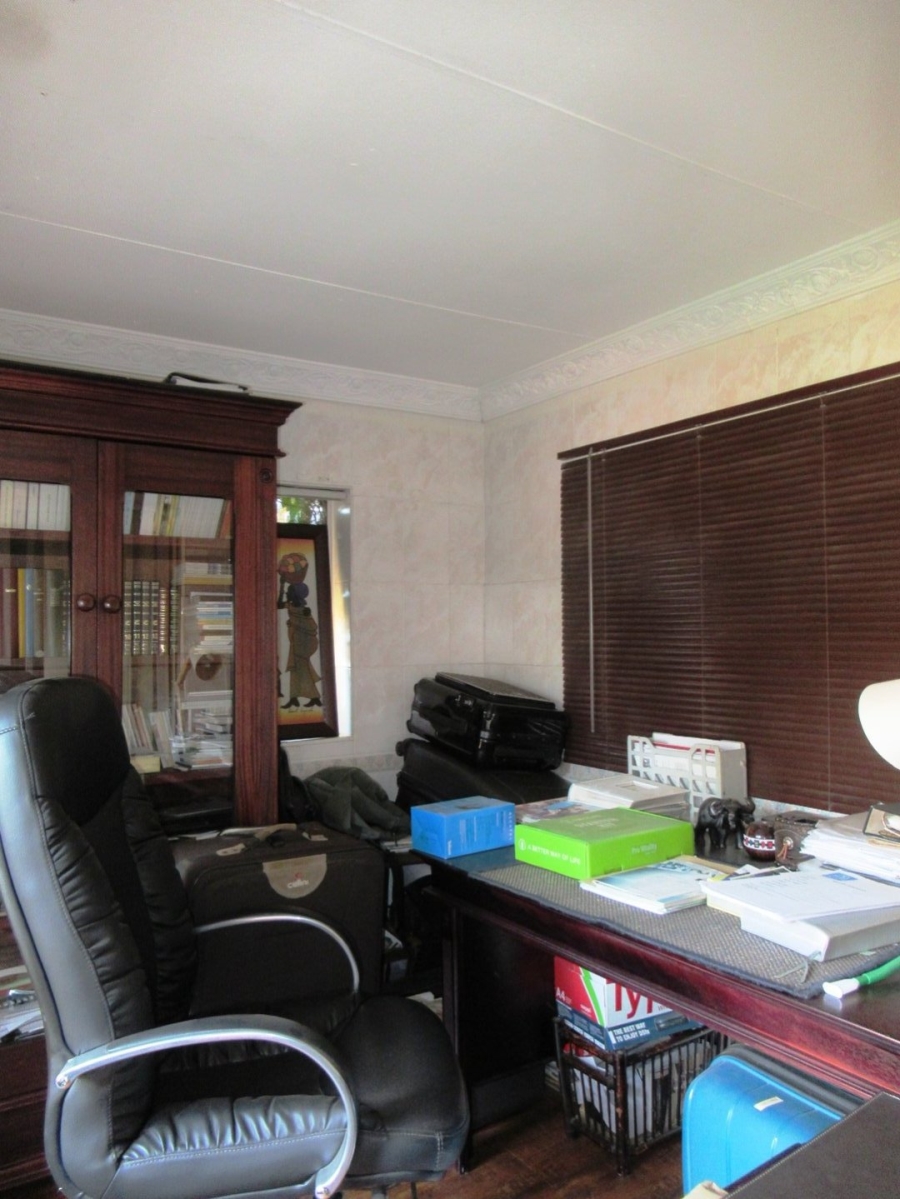 4 Bedroom Property for Sale in Riamar Park Gauteng