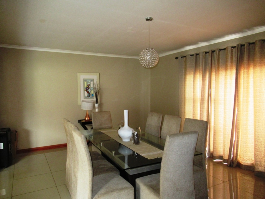 4 Bedroom Property for Sale in Riamar Park Gauteng