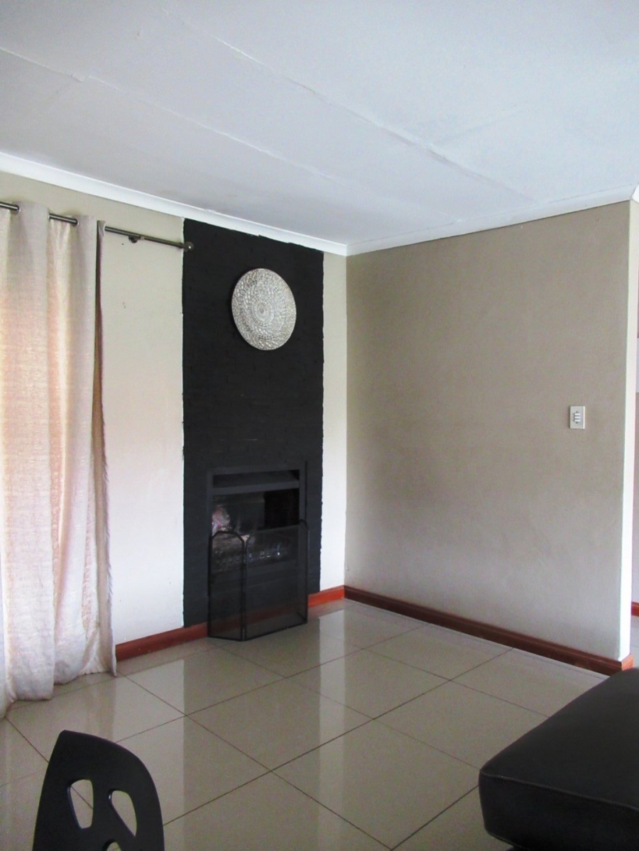 4 Bedroom Property for Sale in Riamar Park Gauteng