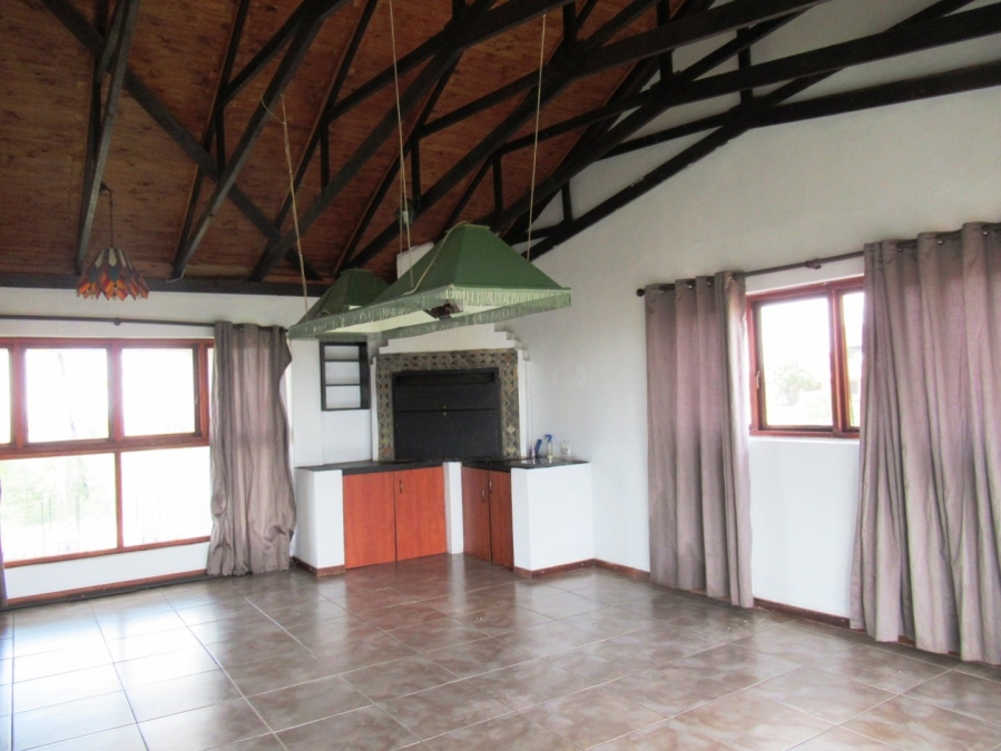 5 Bedroom Property for Sale in Bronkhorstbaai Gauteng