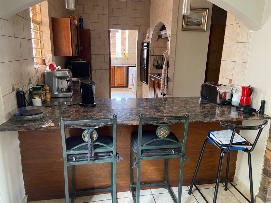 3 Bedroom Property for Sale in Zwartkop Gauteng