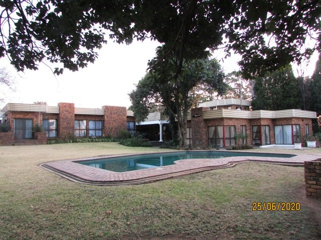 3 Bedroom Property for Sale in Durley A H Gauteng