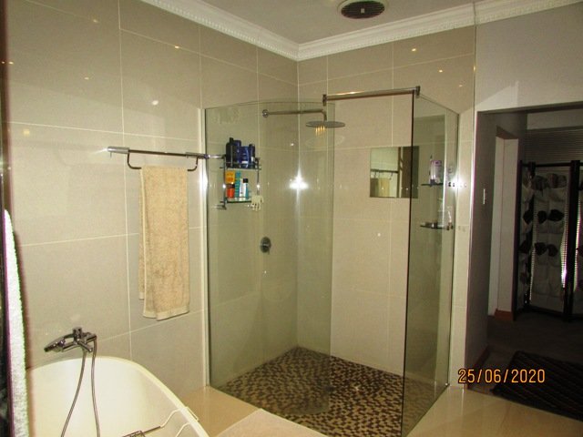 3 Bedroom Property for Sale in Durley A H Gauteng