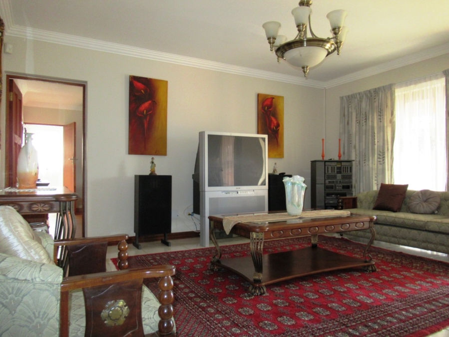 5 Bedroom Property for Sale in Rayton Gauteng