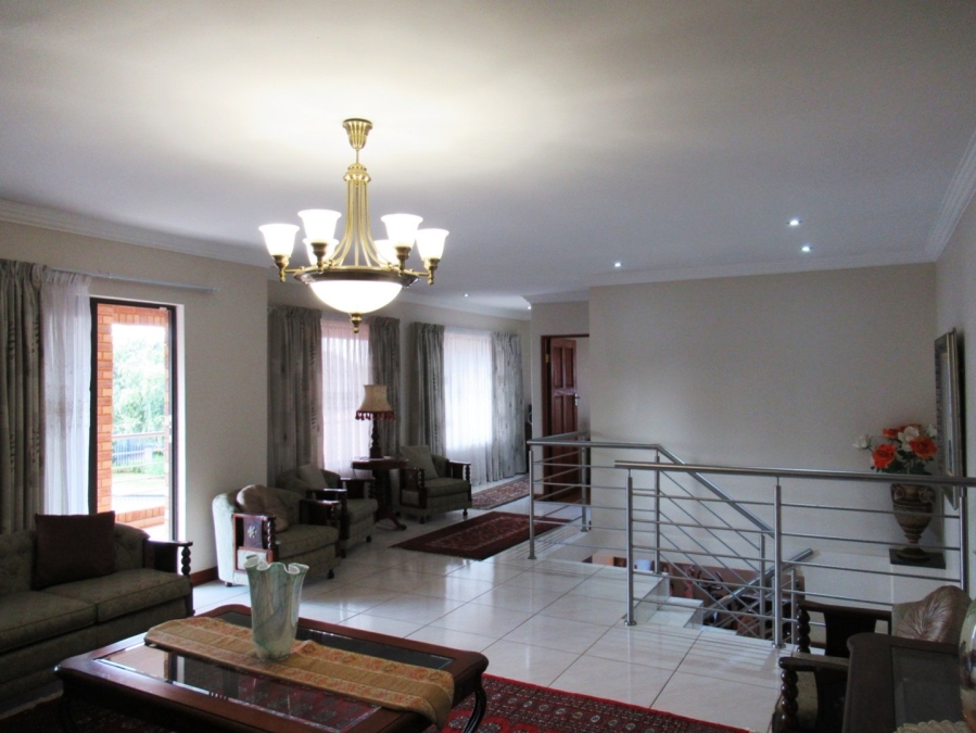 5 Bedroom Property for Sale in Rayton Gauteng