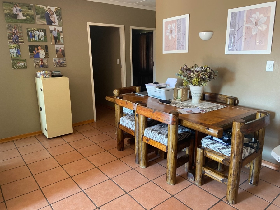 3 Bedroom Property for Sale in Zwartkop Gauteng