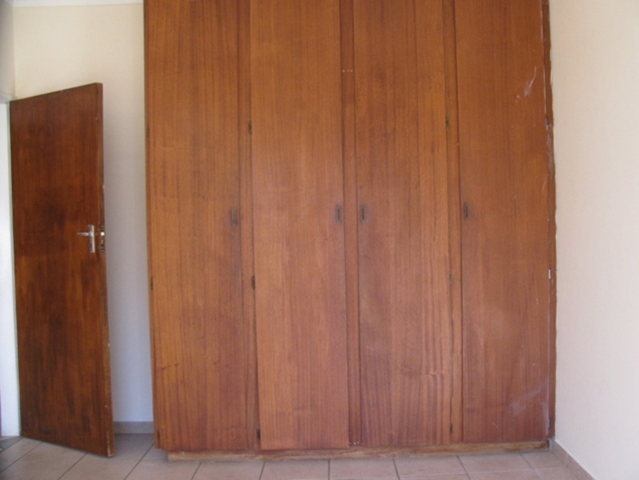 2 Bedroom Property for Sale in Erasmus Gauteng