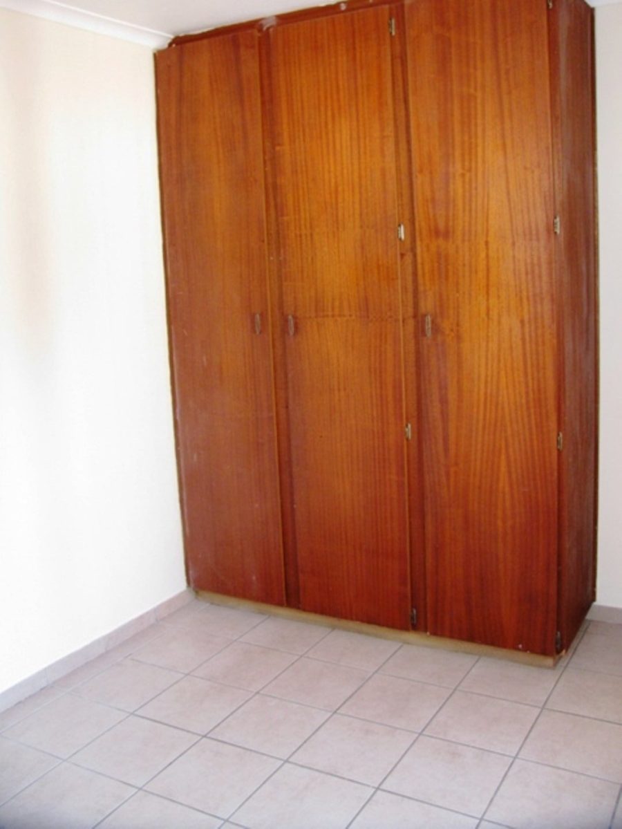 2 Bedroom Property for Sale in Erasmus Gauteng