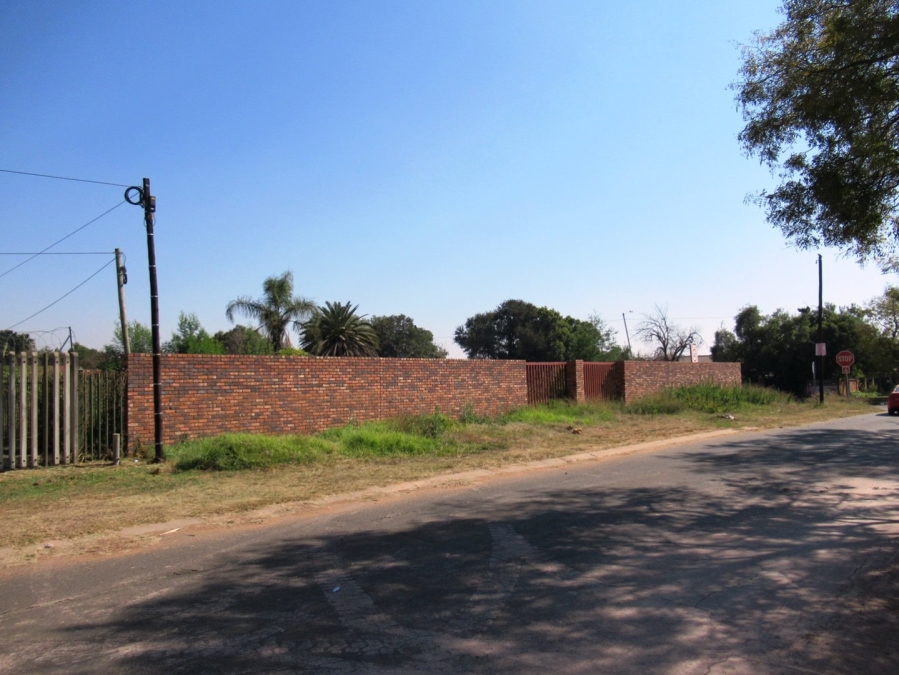  Bedroom Property for Sale in Erasmus Gauteng