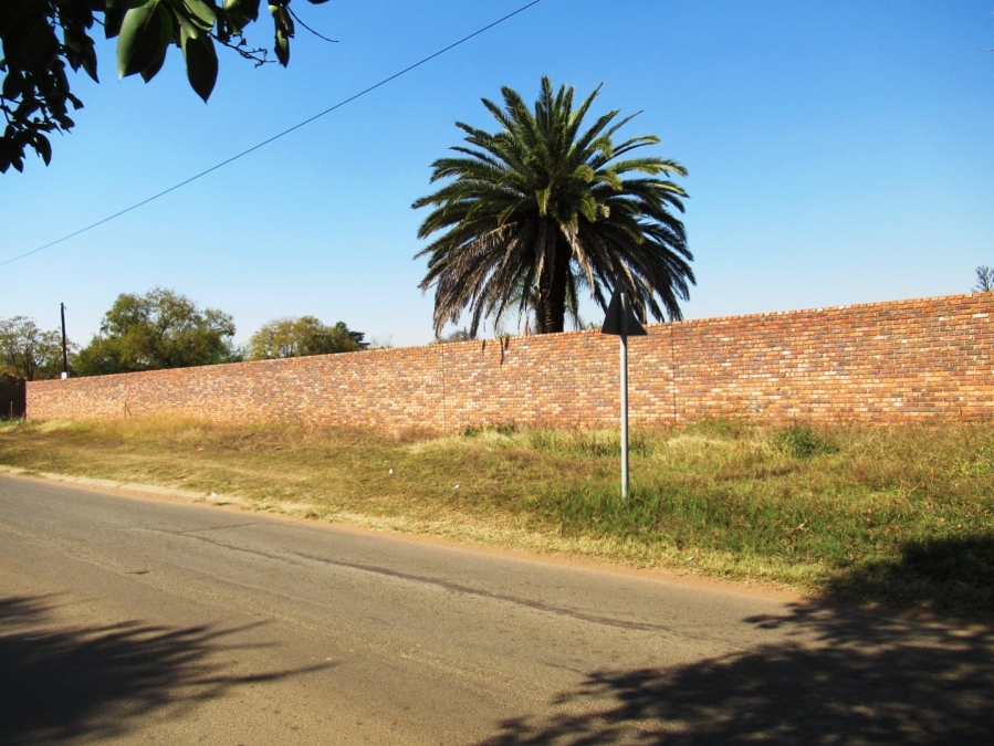  Bedroom Property for Sale in Erasmus Gauteng