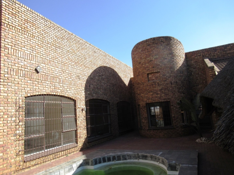 3 Bedroom Property for Sale in Bester Gauteng