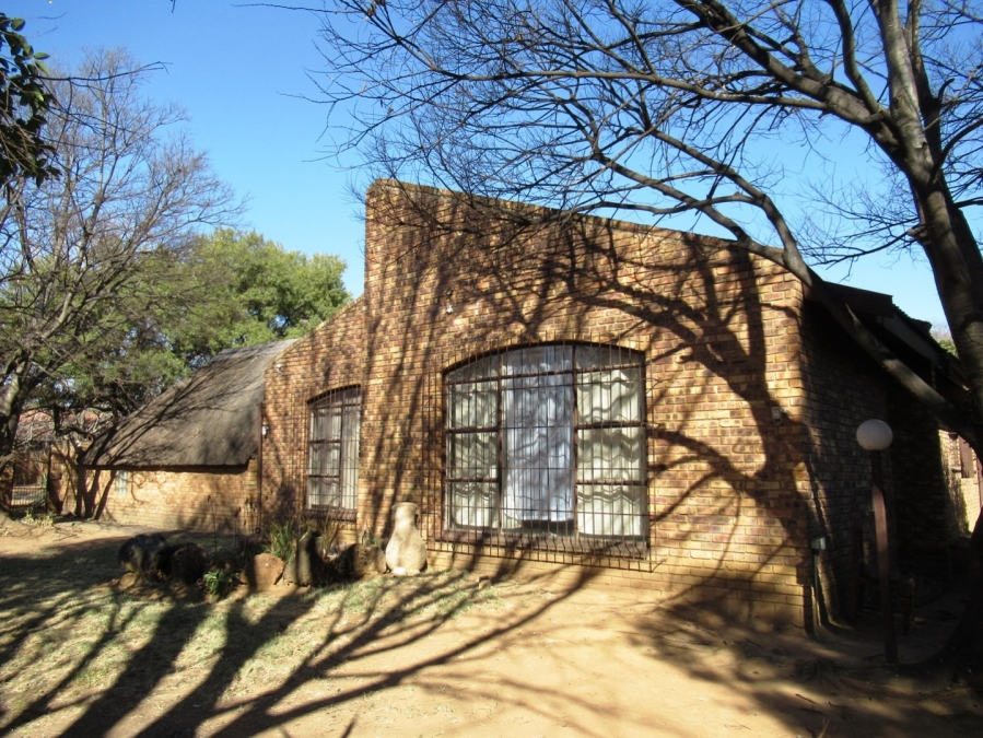 3 Bedroom Property for Sale in Bester Gauteng