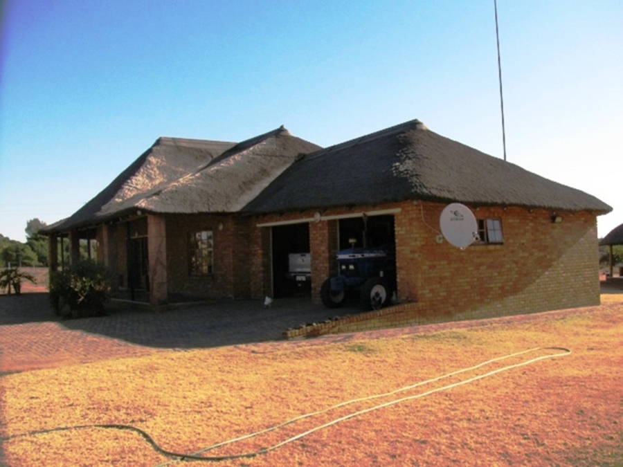 4 Bedroom Property for Sale in Bronkhorstspruit Rural Gauteng