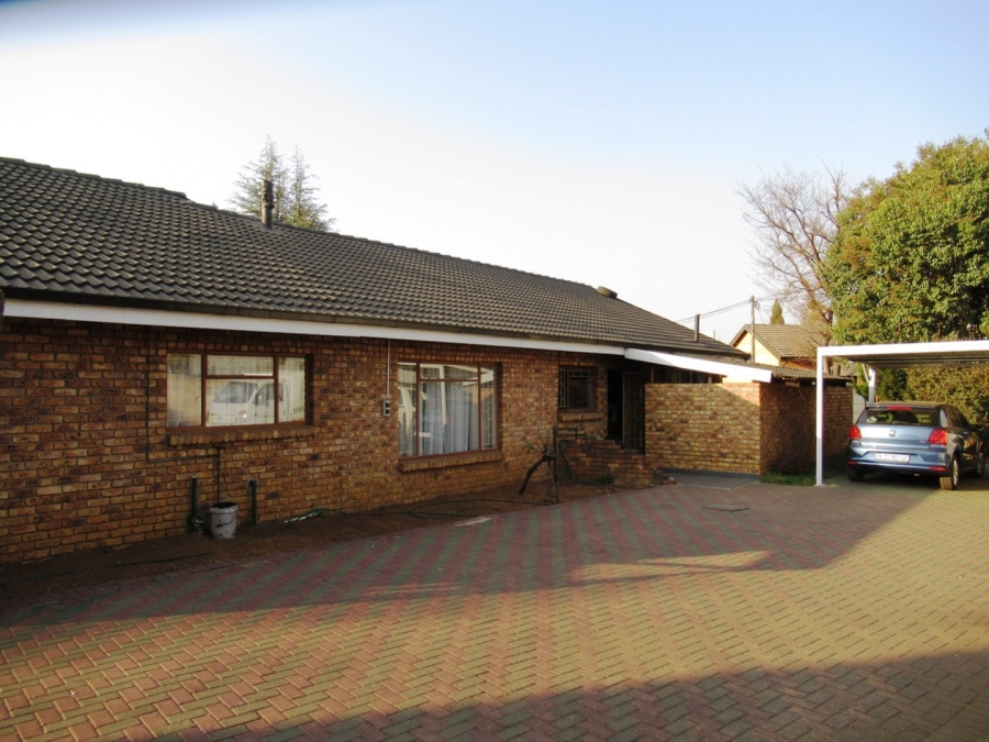 3 Bedroom Property for Sale in Riamar Park Gauteng