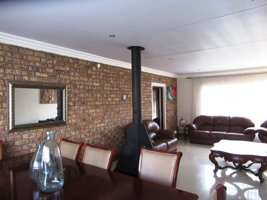 3 Bedroom Property for Sale in Riamar Park Gauteng