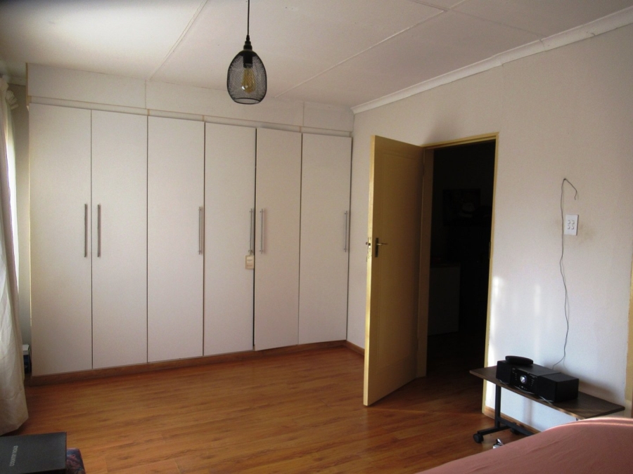 3 Bedroom Property for Sale in Riamar Park Gauteng