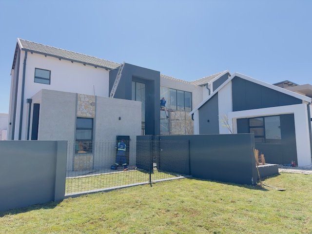 4 Bedroom Property for Sale in Midstream Heights Gauteng