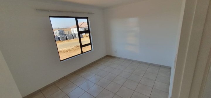 3 Bedroom Property for Sale in Windmill Park Gauteng