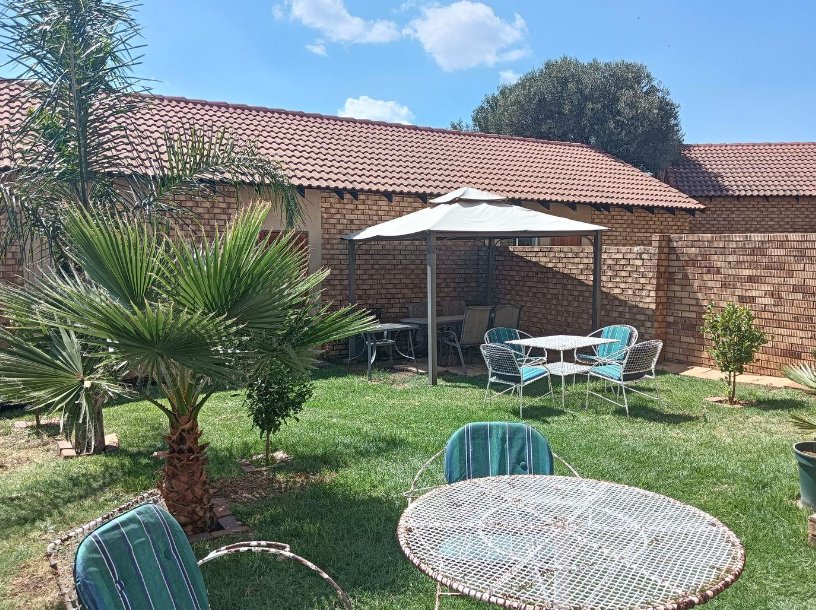 2 Bedroom Property for Sale in Moreleta Park Gauteng