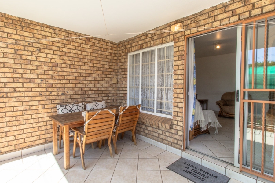 2 Bedroom Property for Sale in Amberfield Gauteng