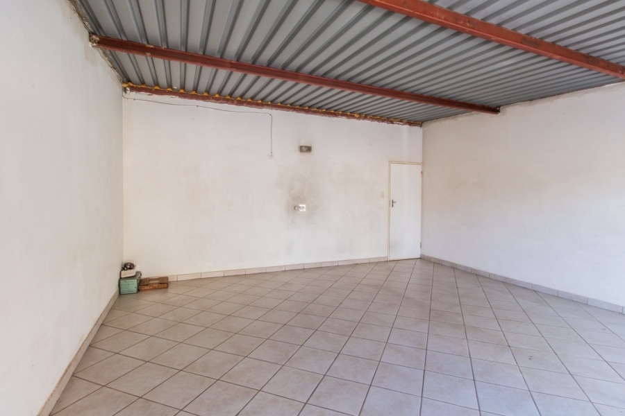 2 Bedroom Property for Sale in Amberfield Gauteng