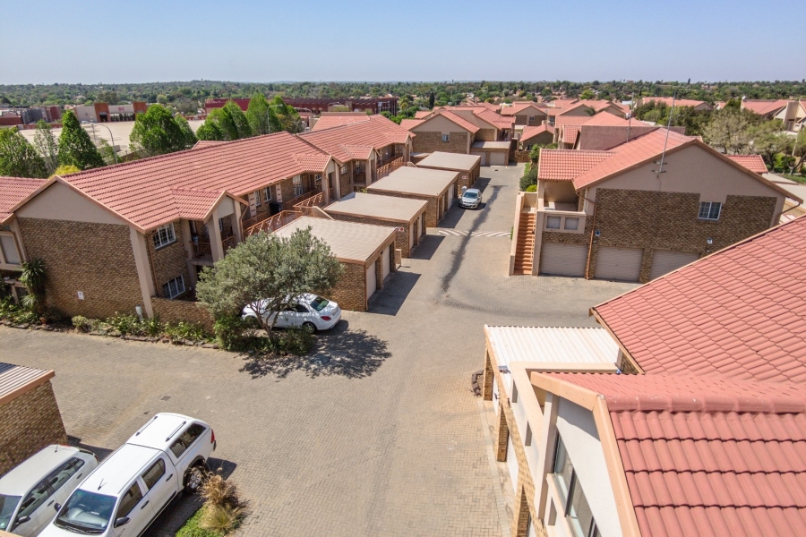 2 Bedroom Property for Sale in Amberfield Gauteng