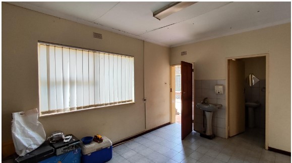 3 Bedroom Property for Sale in Freeway Park Gauteng