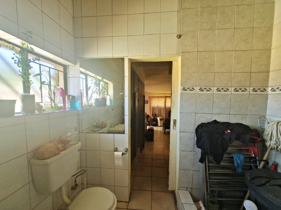 5 Bedroom Property for Sale in Primrose Gauteng