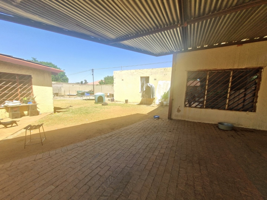 5 Bedroom Property for Sale in Primrose Gauteng