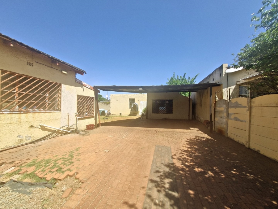 5 Bedroom Property for Sale in Primrose Gauteng