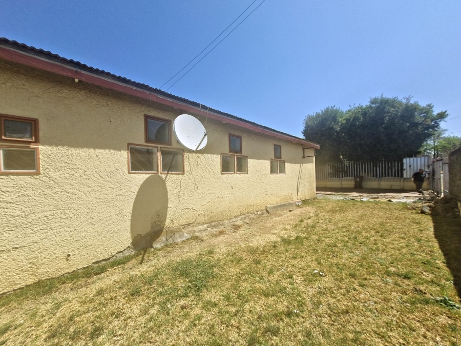 5 Bedroom Property for Sale in Primrose Gauteng