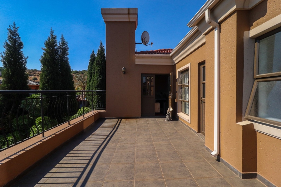 4 Bedroom Property for Sale in Bassonia Estate Gauteng